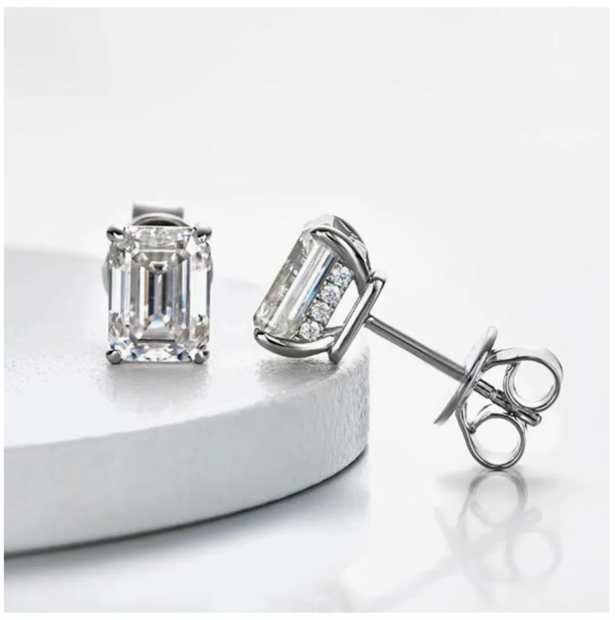 

18K Solid Gold Lab grown Diamond IGI Emerald shape simple four claw diamond stud 10K gold 1CT CVD HPHT PT950 Platinum Valentine