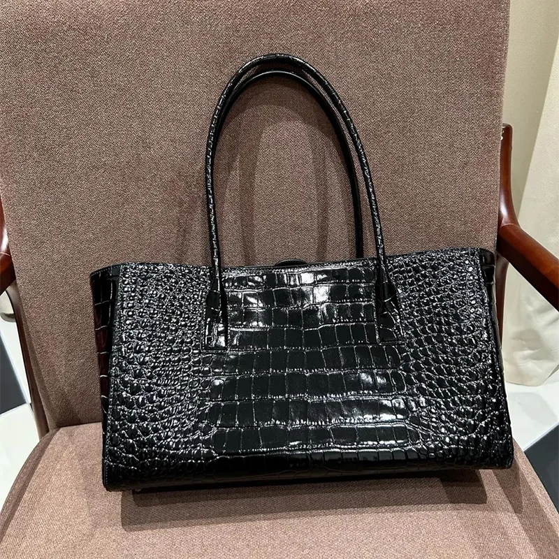 حقيبة يد فاخرة بنقش جلد التمسا - مراجعة Luxury Bags Coach وسعره