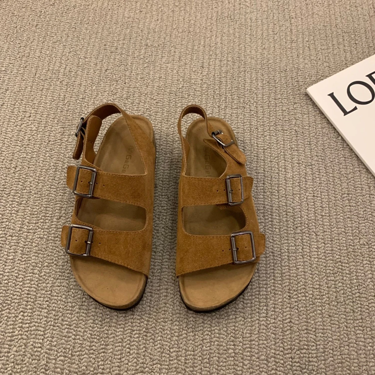 Sandalias planas romanas para mujer, zapatos planos con Clip en la punta, para la playa, novedad de verano, 2024