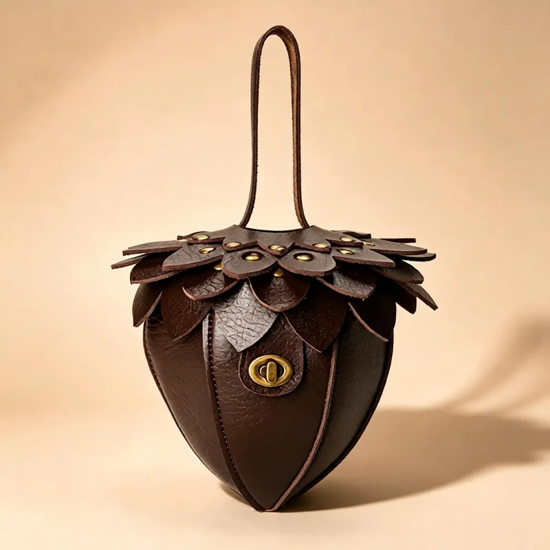 Pine Cone-shaped Bag Popular Europe America Coin Purse New Retro Creative Fashion Clutch High-quality Leather Women Unique Bag