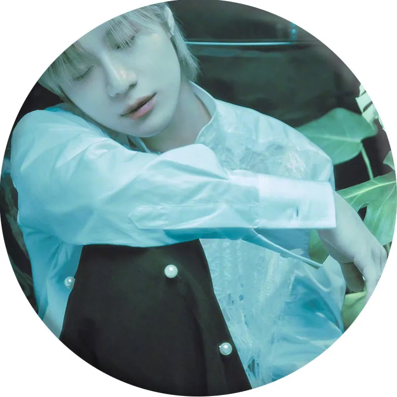 KPOP SHINee Taemin Mini Album 5 ETERNAL Tinplate Exquisite Badge Two-sided Mirror Keychain Round Character Pendant Accessories