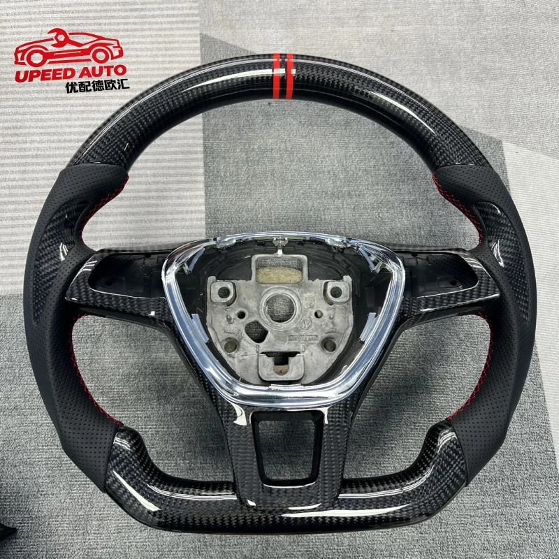 Suitable for Customized carbon fiber steering wheel processing by the manufacturer is Volkswagen Magotan/Sapatura/Tayron/Passat