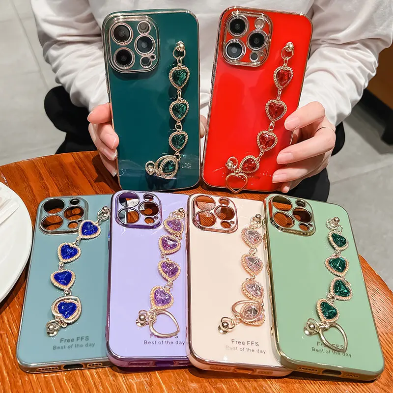 Cover For POCO X4 PRo 5G Luxury Glitter Bracelet Case For Xiaomi poco X4 pro M4pro Love Camera protector Chain Case pocox4pro