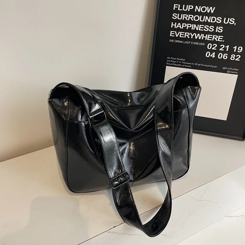 

Fashion Solid Color Pu Zipper Shoulder Bags 2025 High Quality Popular Casual Soft Lightweight Trendy Women's Crossbody Bags