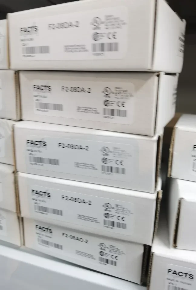 2025 O novo módulo Koyo KOYO F2-02DA-1 original é uma penalidade de 10 para um falso