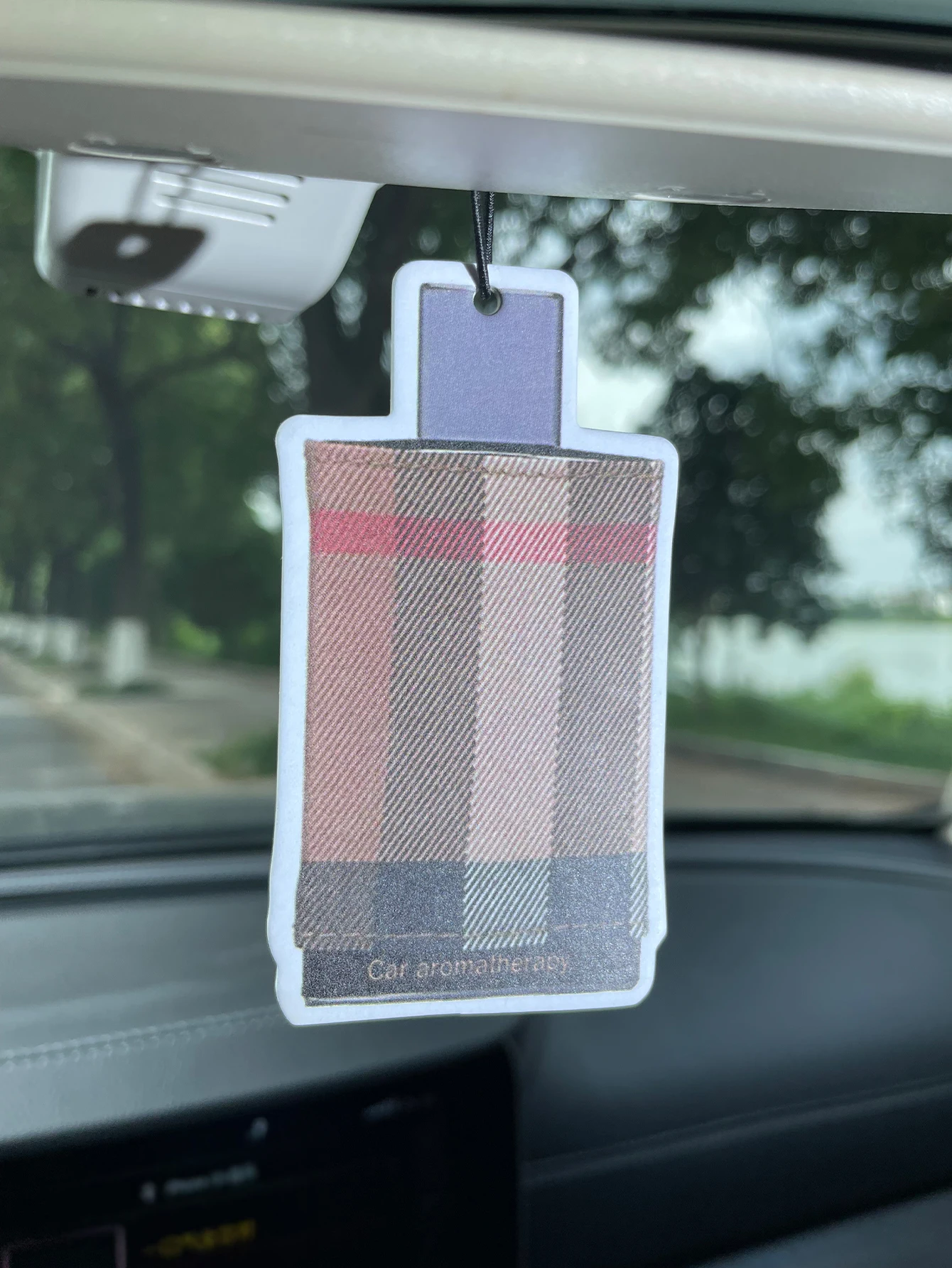 Plaid Perfume Bottle Shaped Hanging Car Air Freshener, Retro Check Pattern 
