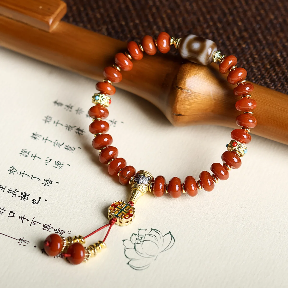 Original Chinese Style Red Agate Disc Bead Bracelet Three Eyed Dzi Bead New Year Red Bracelet Gifts