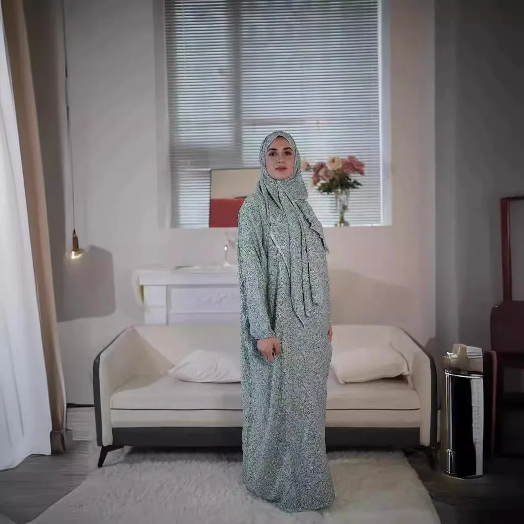 عباية إسلامية عصرية للسيدات فستان ترفيهي مع وشاح مقاس كبير يطبع فسكوزي داشيكي للبالغين على الطراز العرقي للإناث