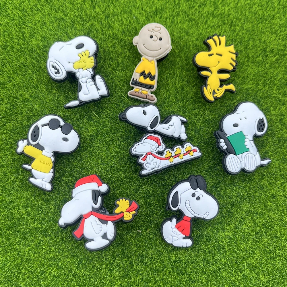 MINISO Snoppies ayakkabı Charms karikatür takunya sandalet PVC ayakkabı süslemeleri aksesuarları toka çocuklar noel doğum günü hediyeleri