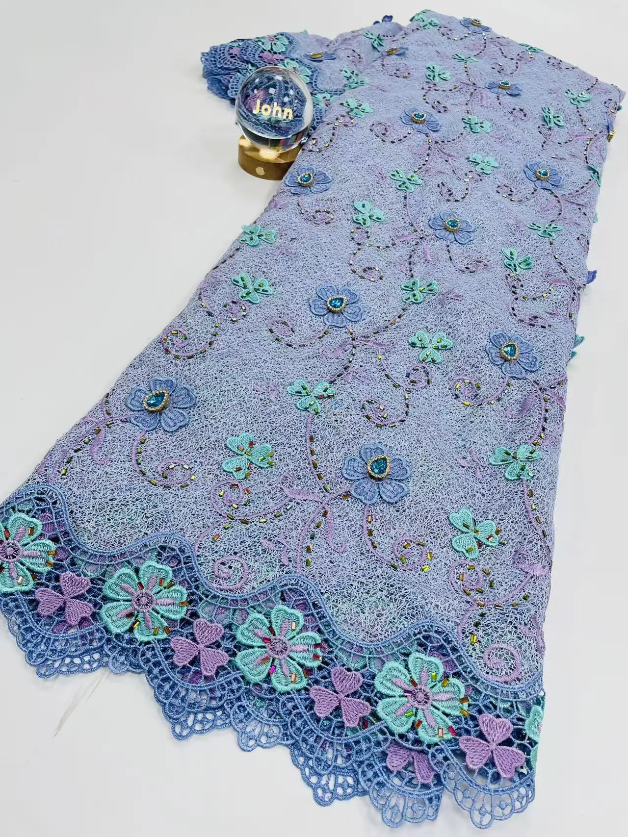 

2026 African Big Gem Water Soluble Lace Fabric High Quality 3D French Nigerian Tulle Lace Fabric For Women Party Dresses Hm230-1