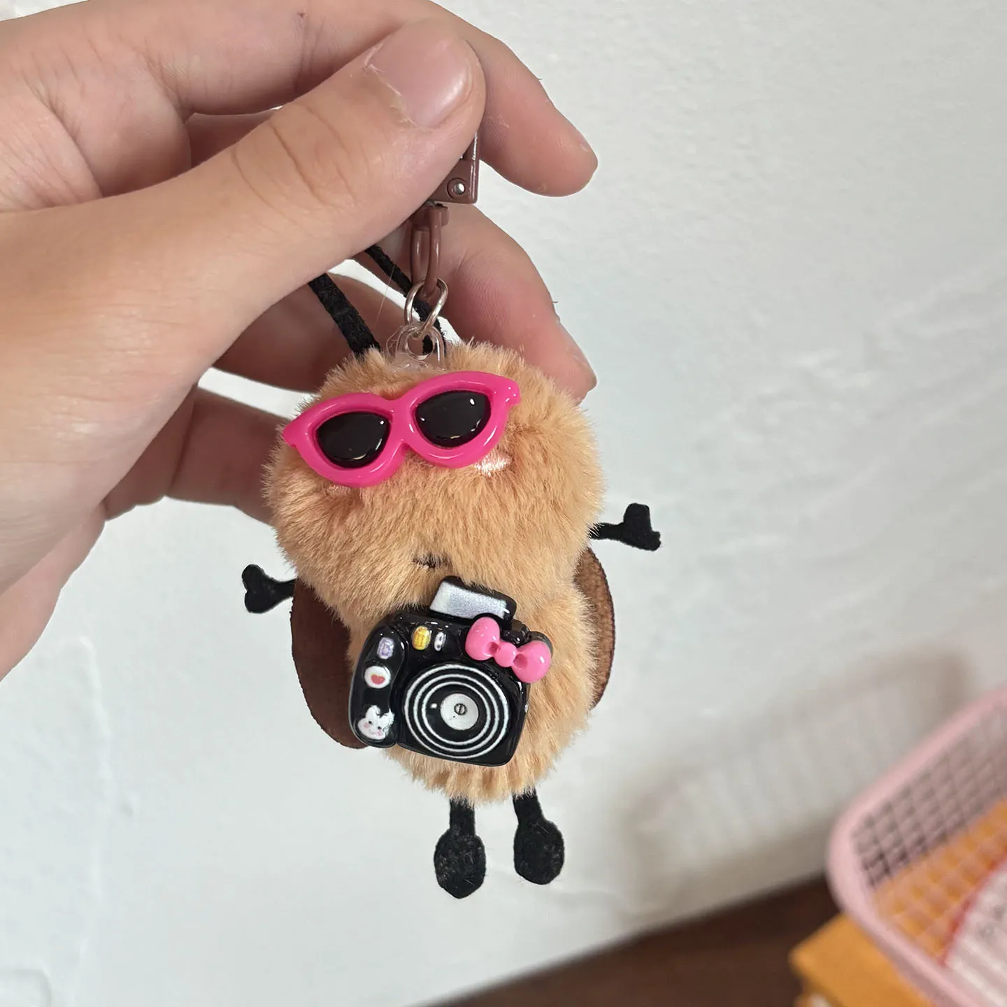 1 stks Leuke Grappige Pluche Kakkerlak Vorm Pop Sleutelhanger Hanger Student Tas Decoratie Student Fun Gift Accessoires Kinderen Speelgoed