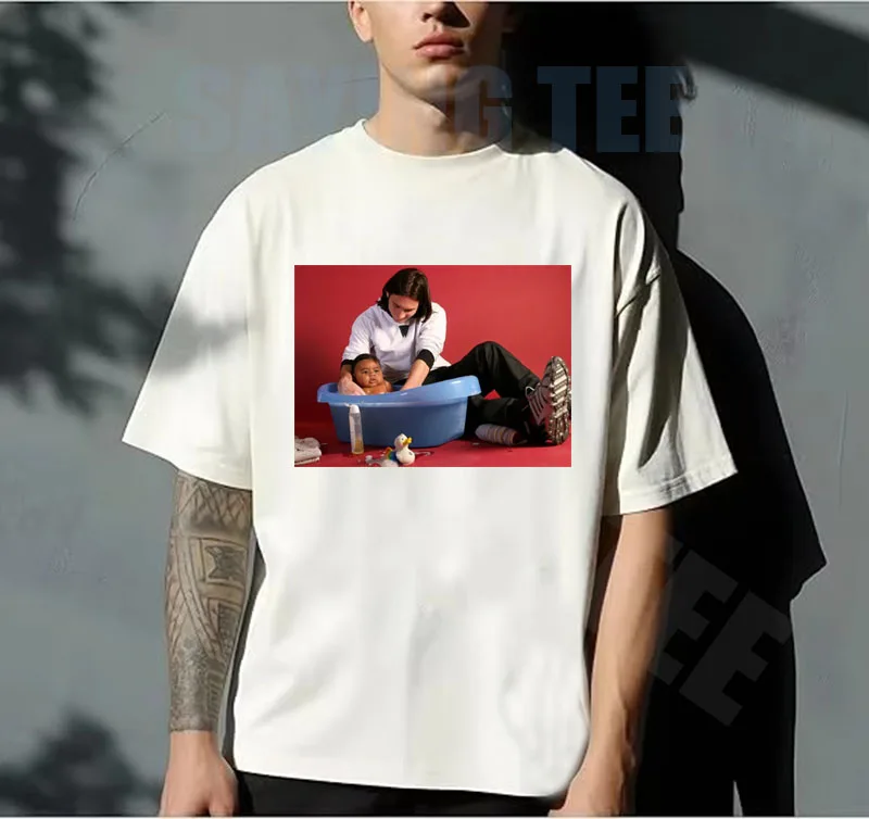 Messi Wasch- und Bade-T-Shirt: Messi-gesegnetes Meme-Fan-T-Shirt im Y2K-Cartoon-Stil für den Fußballspieltag 2026 – PK Yamal Kleidung – Detail 10
