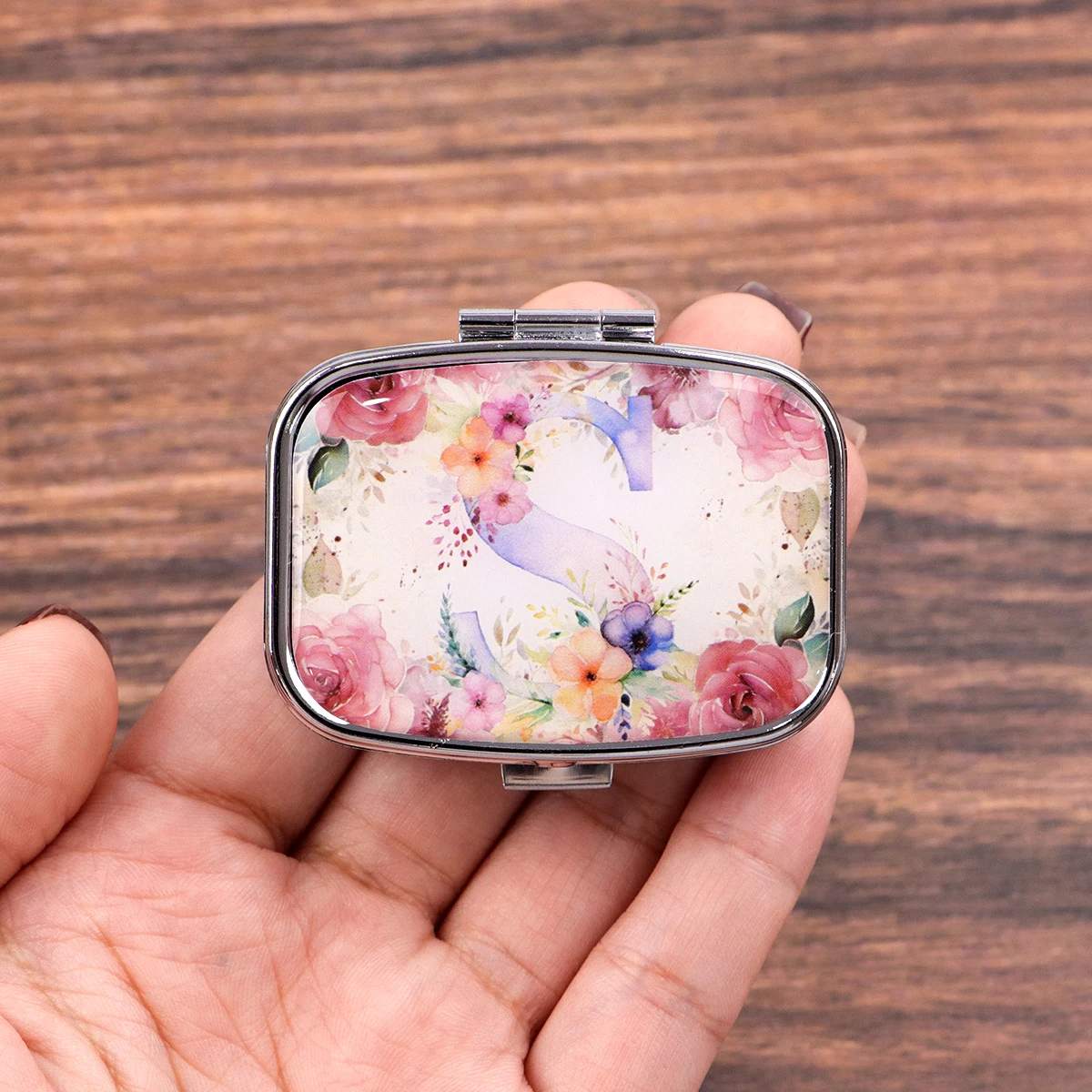 English Letter Pill Boxes Flowers Sealed Subpackage Case Portable Travel Jewelry Box Mini Organizer Storage Medicine Case - view 6