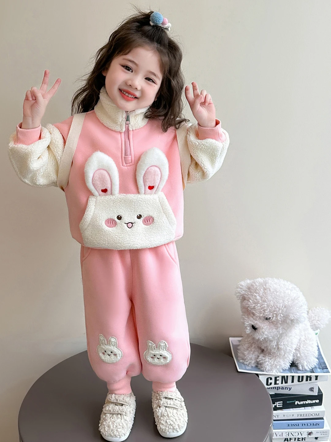 

Наряд для девочек Thiened Rabbit с капюшоном, осень-зима 2022, новый комплект из двух предметов с героями мультфильмов для маленьких девочек, длинный топ-брюки све