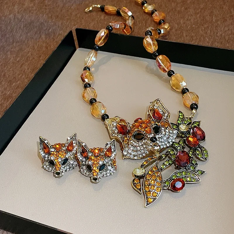 Vintage Baroque Style Long Fox Shape Necklace For Women Brown Crystal Earrings Party Banquet Jewelry Sets