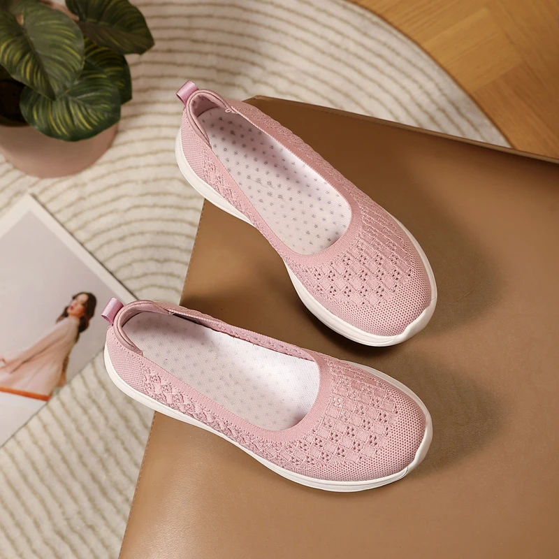 Spring Summer Breathable Knitted Flats for Women 2026 Comfortable Slip On Mom Shoes Woman Slip On Casual Sneaker Female