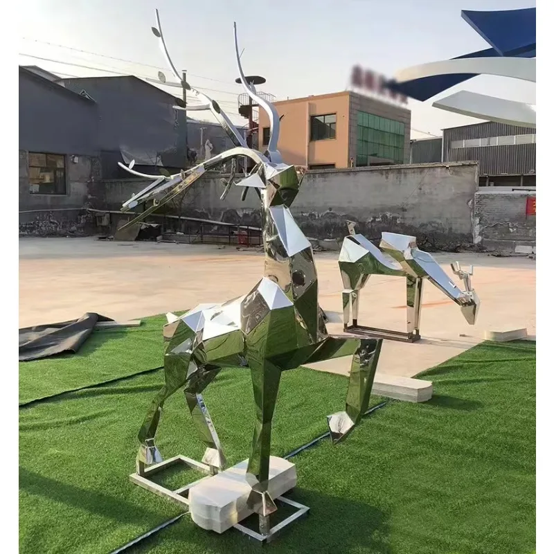 Customized Outdoor Garden Premium Decorative Metal Crafts Animal Sculpture Stainless Steel Deer Statue