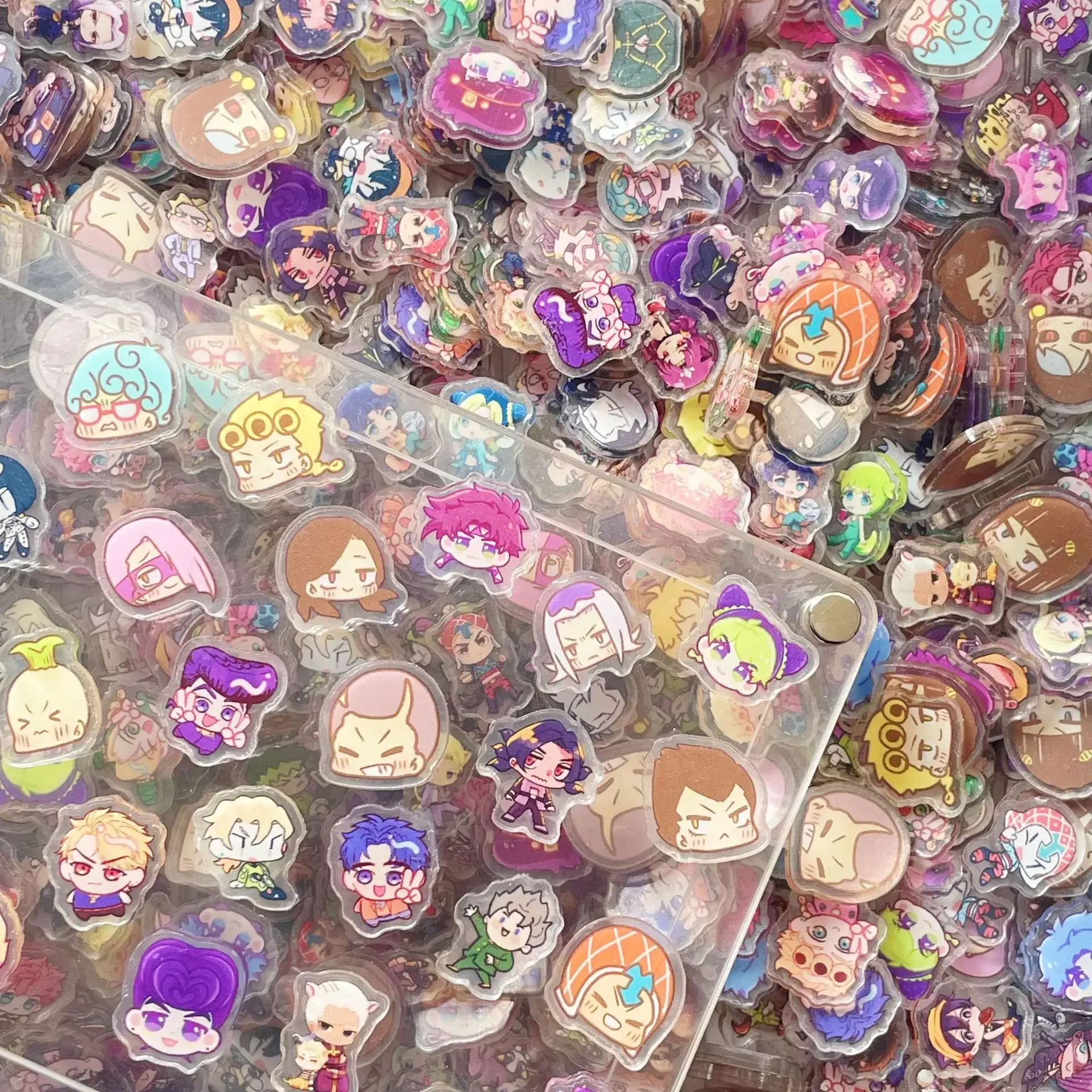 41 Stile 2cm 100-500g Anime-Serien Jujutsu Kaisen ONE PIECE Sailor Moon DIY Acryl-Zubehör Schlüsselanhänger PP-Clip Patch – Detail 25