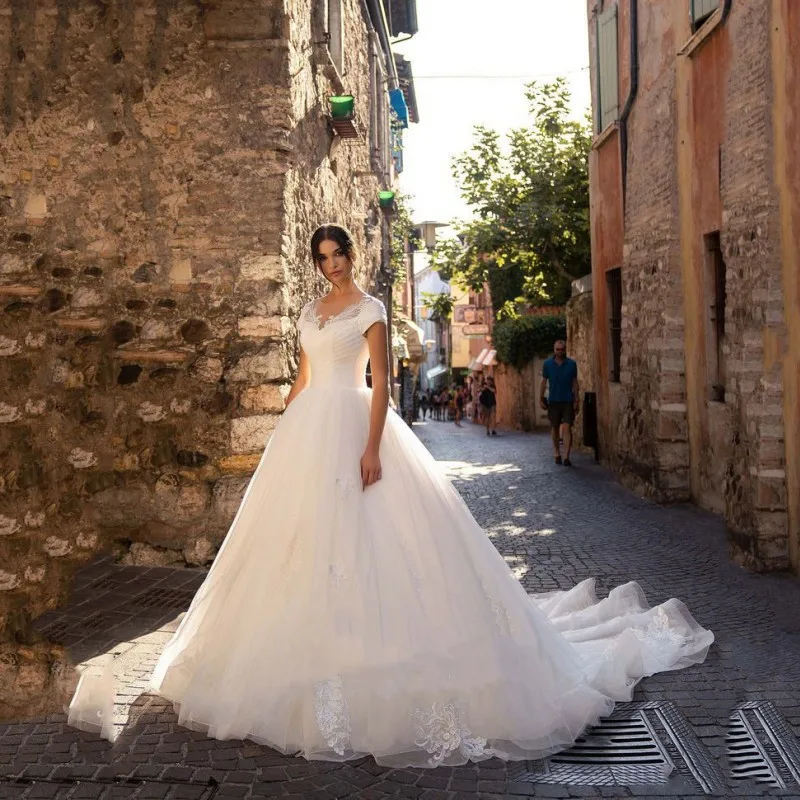 Vestido De Novia De encaje bohemio para mujer, traje elegante De manga corta con cuello redondo y botones, Estilo Vintage, 2023