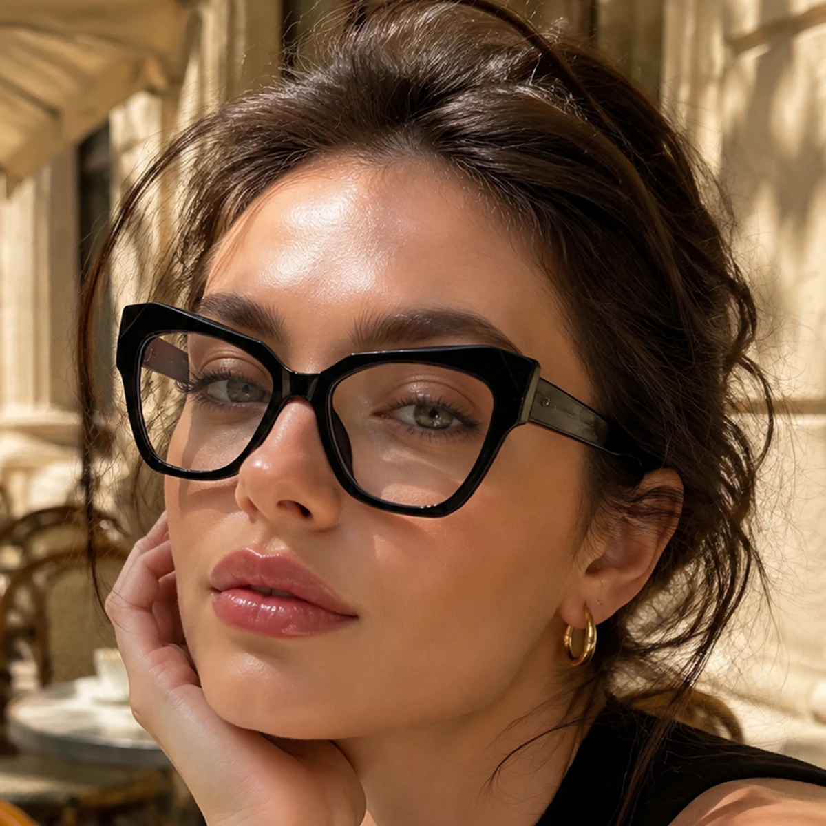 1 Pair of Women's Shiny Black Cat-Eye Large-Frame Non-Prescription Glasses, Elegant Retro Stylish Light Luxury Versatile Women's Glasses, Suitable for Daily Commuting, Casual Outings, Dating, and Store Visits