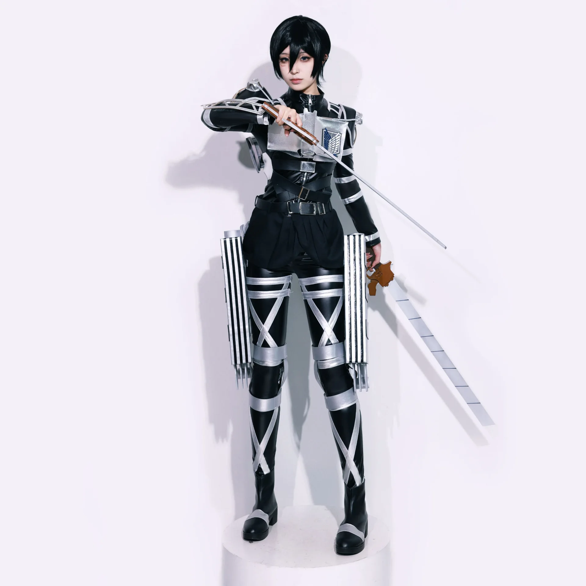 

Атата Титанов Final Season Косплей Костюм Free Wing Battle Apparel Eren Yeager Survey Corps Set Nine-Tenths Sve