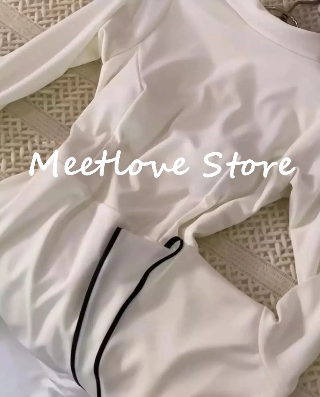 Meetlove فساتين أنيقة وجميلة للنساء بأكمام طويلة على شكل حرف a فساتين سهرة فاخرة 2024 فستان للحفلات الراقصة فساتين نسائية