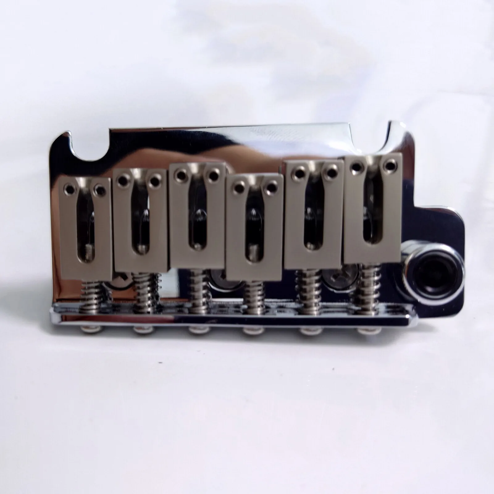 

Хромированная одинарная блокирующая система тремоло Vibra Bridge для электрогитар F/D/S/T