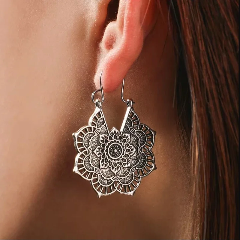 2024 New Femme Earrings Oorbellen Antique Gypsy Indian Tribal Ethnic Hoop Dangle Mandala Earrings Boho Boucle Doreille