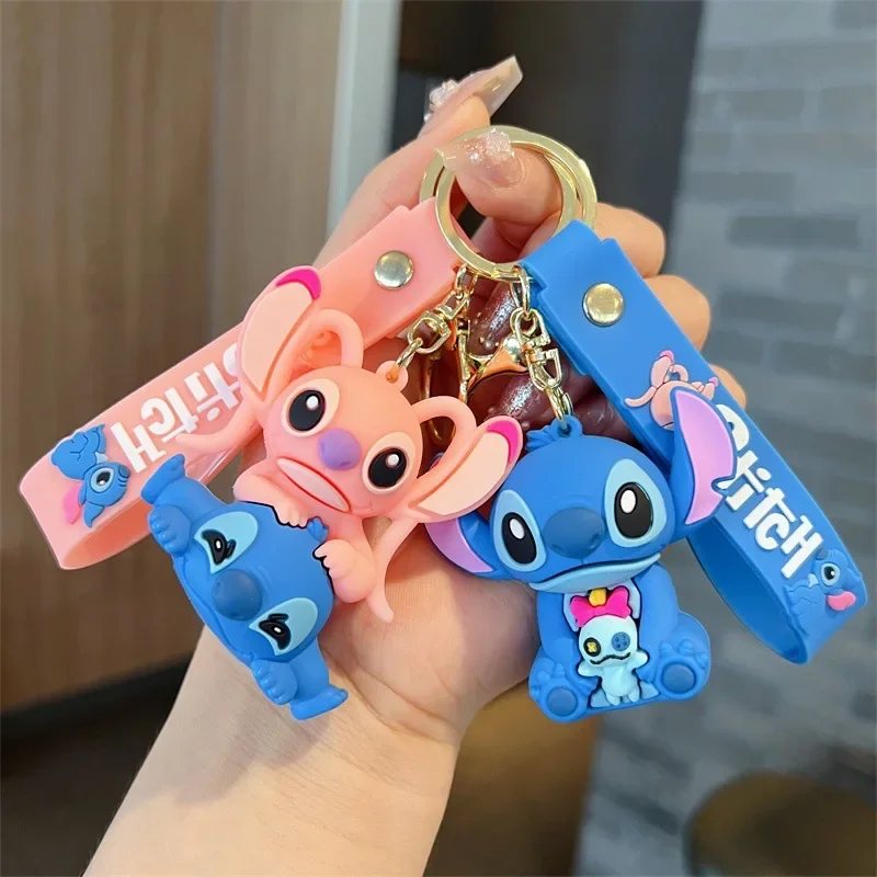 Llavero con colgante de silicona de Lilo & Stitch de dibujos animados de Disney para mujeres y hombres, llavero de Ángel Kawaii Scrump para Fans, fiesta de navidad