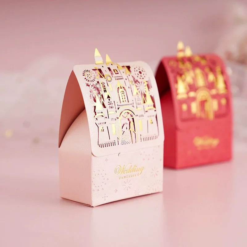 

Wedding Gifts For Guests Hollowed Out Wedding Gift Box European Style Castle Boxes Packing Wedding Party Decoration Supplies