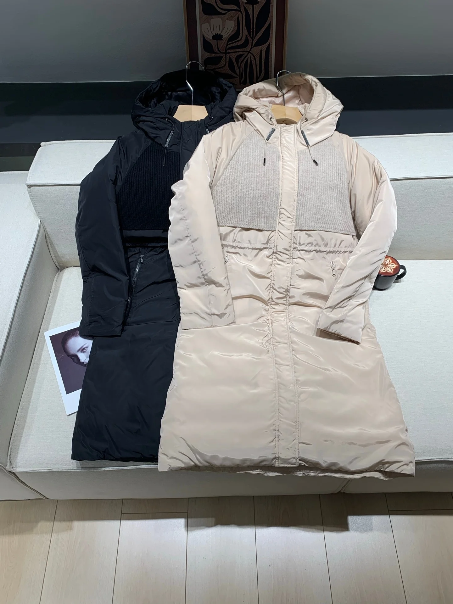 

Женская удлиненная пуховая куртка с шерстяными вставками, свободного кроя, с длинными рукавами, теплая, с капюшоном