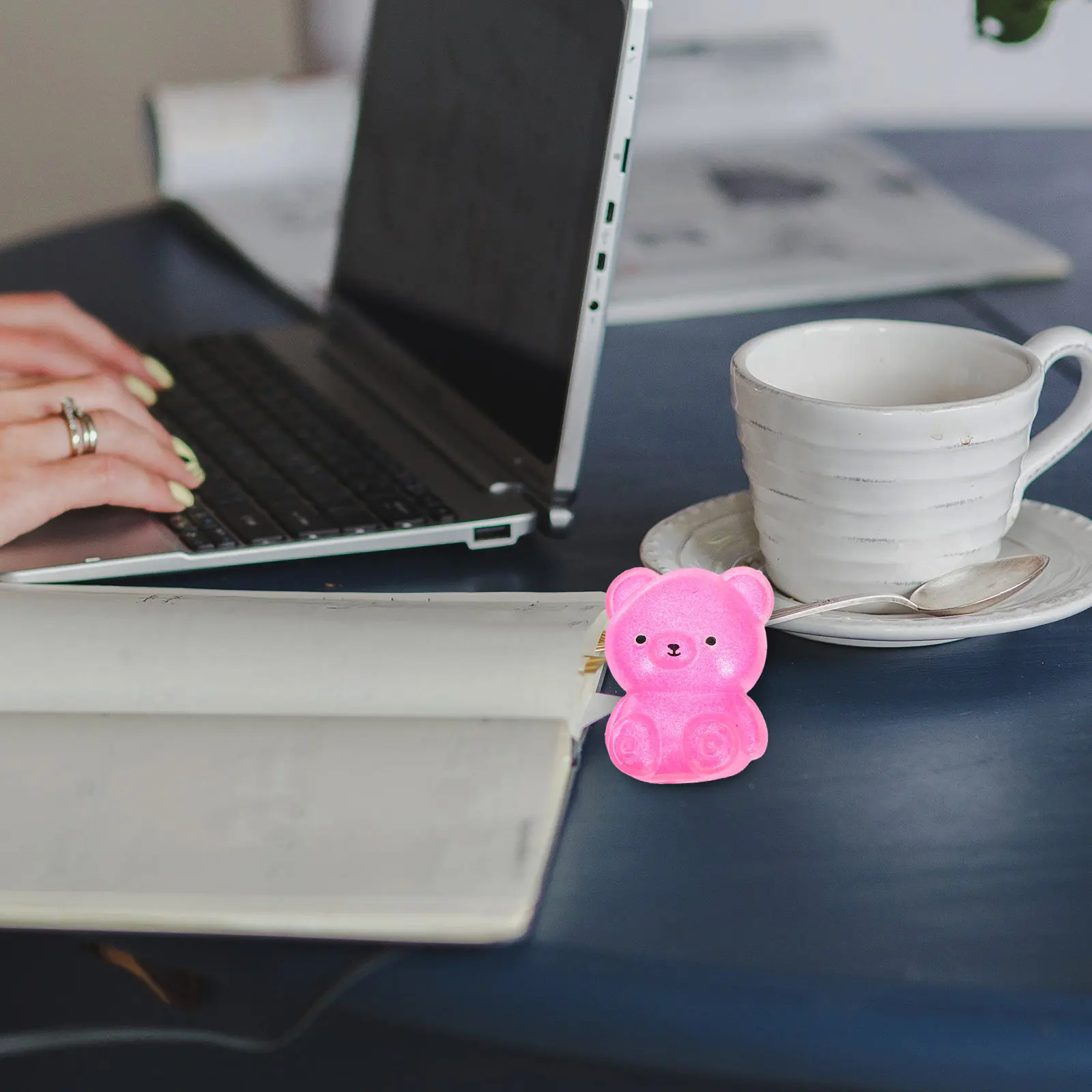 

Набор из 4 эластичных сенсорных игрушек-медведей для снятия стресса, компактные, забавные, в форме медведя, для дома, подарок