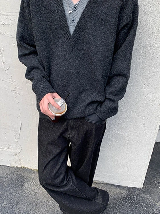 

V-Ne Knitwear Men's Casual Sle Retro Lazy Faion Autumn Winter High-End Feeling Fake Two-Piece Sweater Youth Vitali Sle