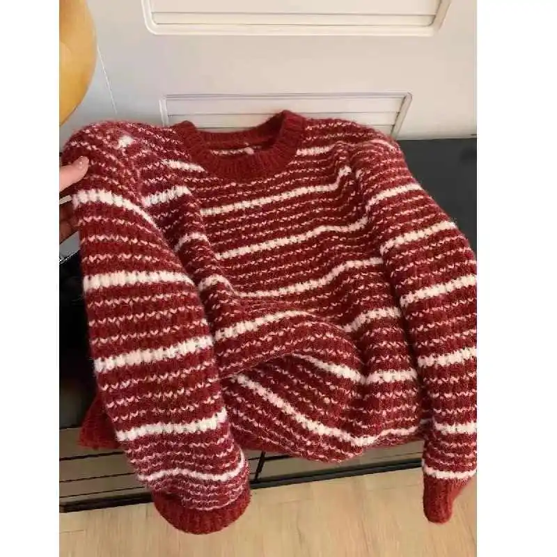 

Women Christmas Red Striped Japanese Sweater Long Sleeves Oversize Cashmere Sweaters 90s Vintage Y2k 2000s Knit Pullover Clothes