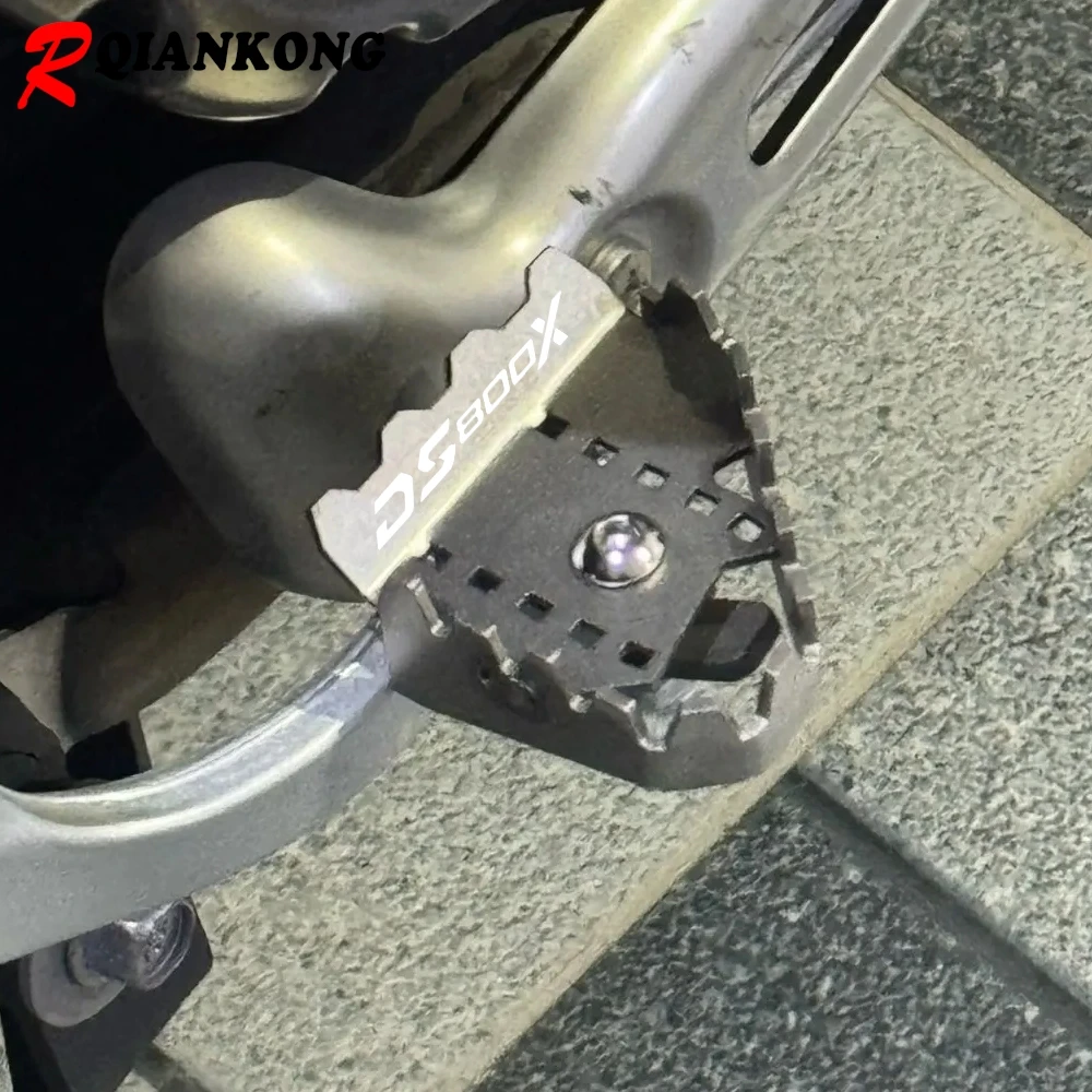 

For VOGE DS800X DSX800 DSX 800 DS 800X DS800 DS 800 Rally 2025 2026 Rear Foot Brake Lever Pedal Enlarger Extension Extender Pad