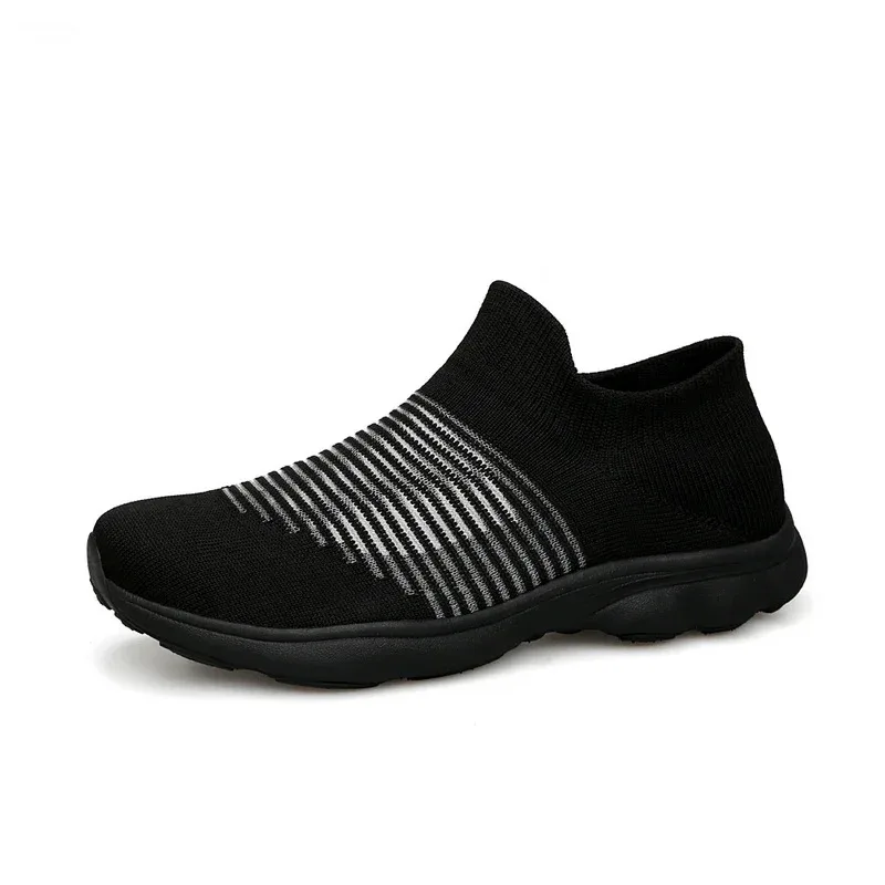 

Men's and women's summer breathable flying woven casual breathable walking sneakers running light soft sole travel walking shoes