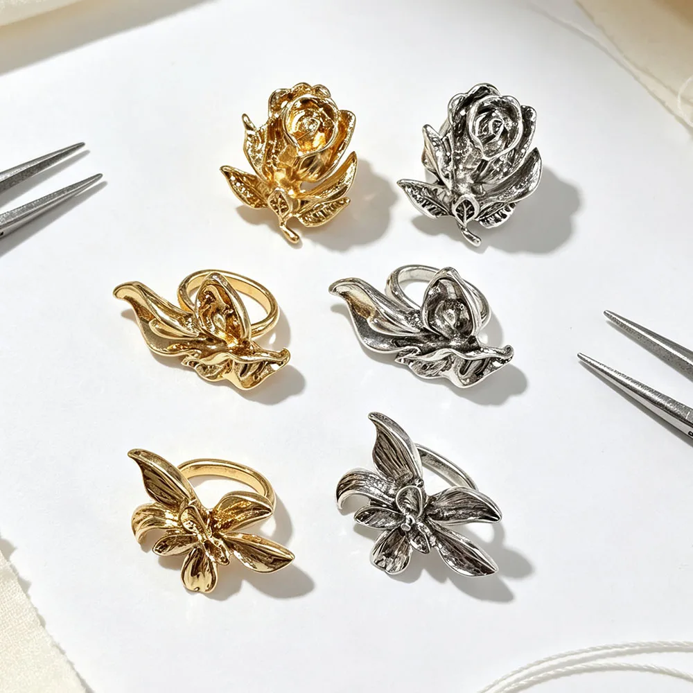 1PCS Floral Scarf Buckle with Rose Lily Flower Pendants Gold/Silver Loop Clip for Women Shawl Wrap Bandana DIY Craft Accessory