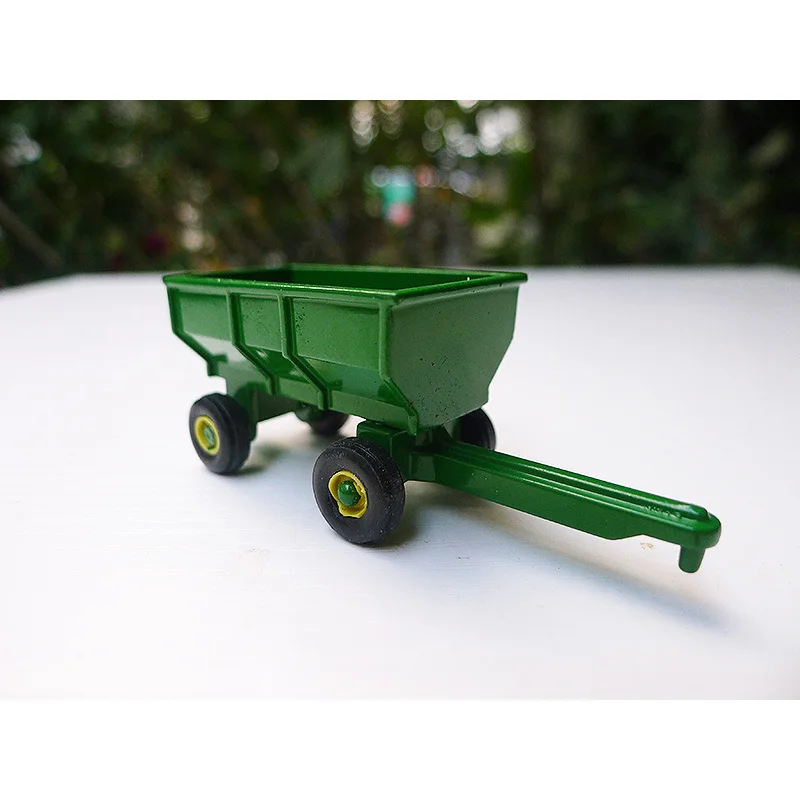 Diecast Alloy 1:64 Scale JD Vintage Flarebox Wagon Cars Model Adult Toys Classics Collection Souvenir Gifts Static Display