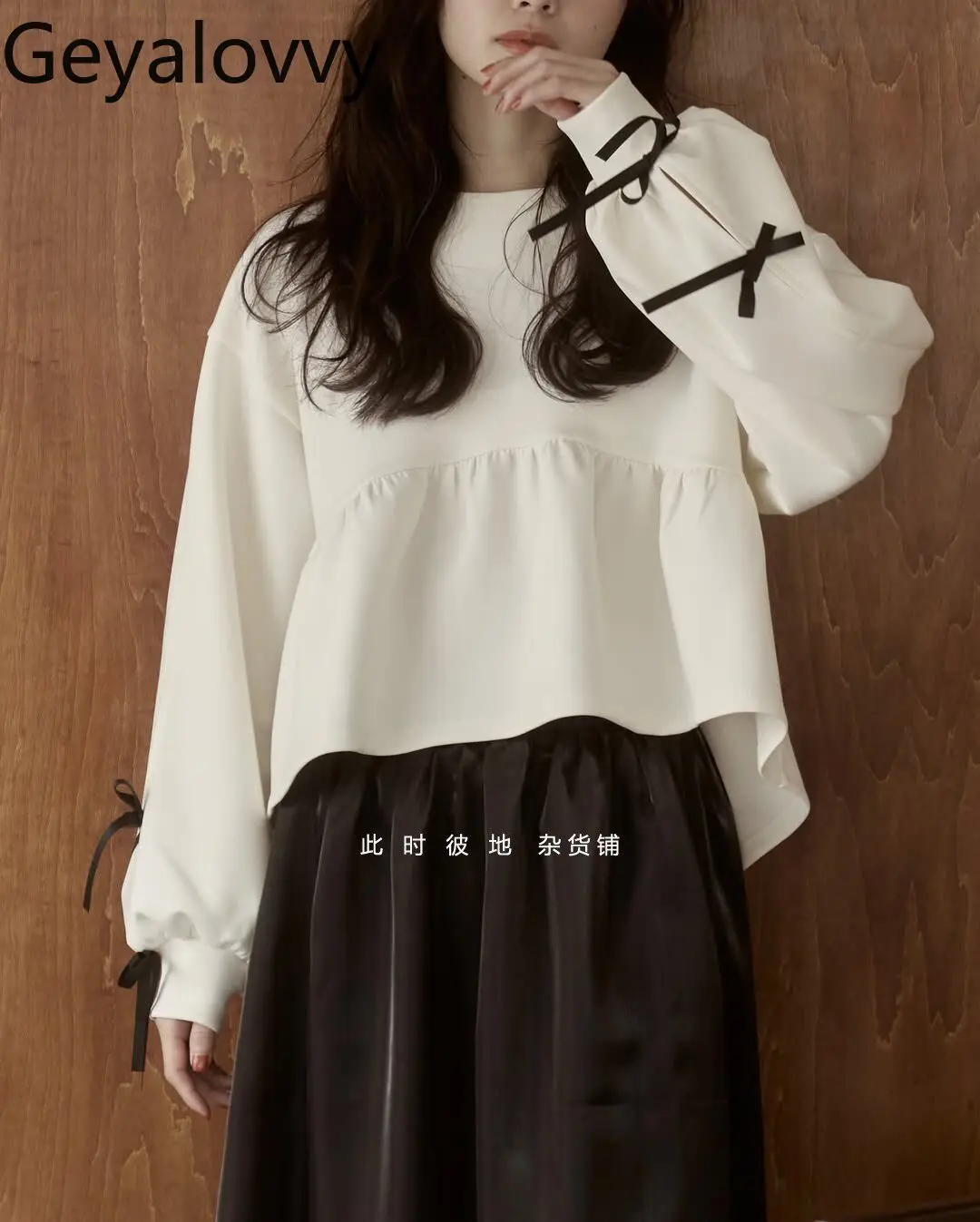 

Женская толстовка с длинным рукавом, модная, весенне-осенняя, с бантом, повседневная, однотонная, новинка 2026 года, с круглым вырезом, свободного кроя