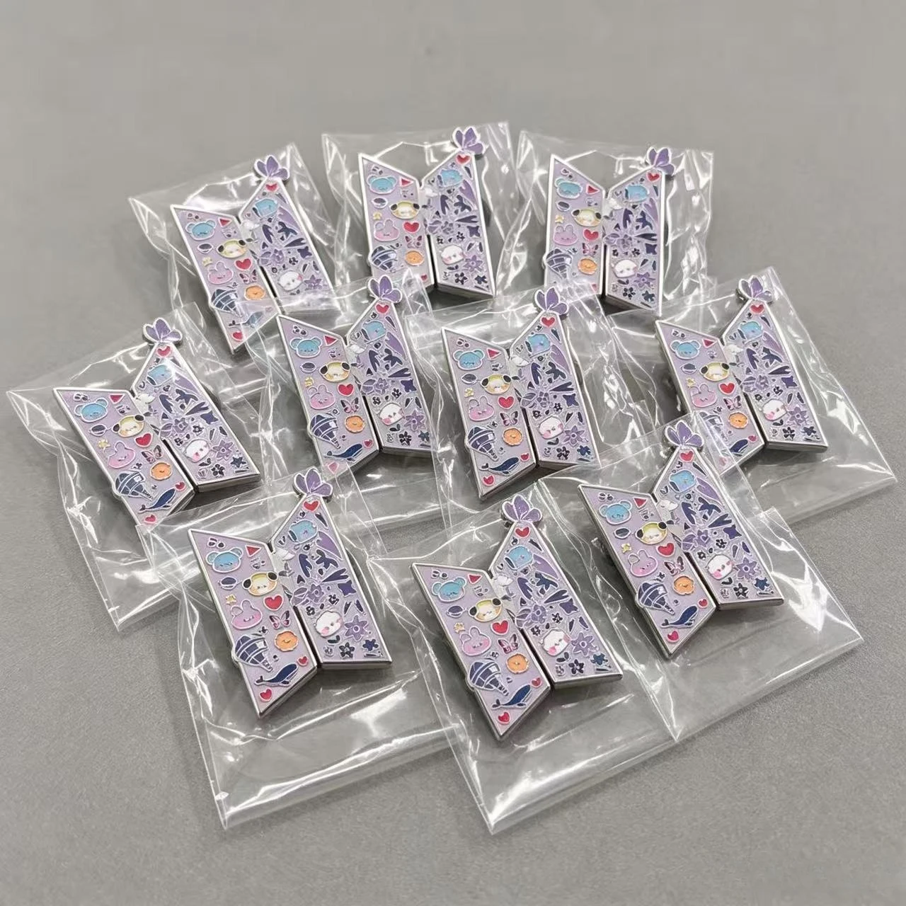 Trend Cute Cartoon Graffiti Butterfly Enamel Brooch Colorful Drip Oil Lapel Pin Fashion Clothing Decorative Badge Gift for Girls