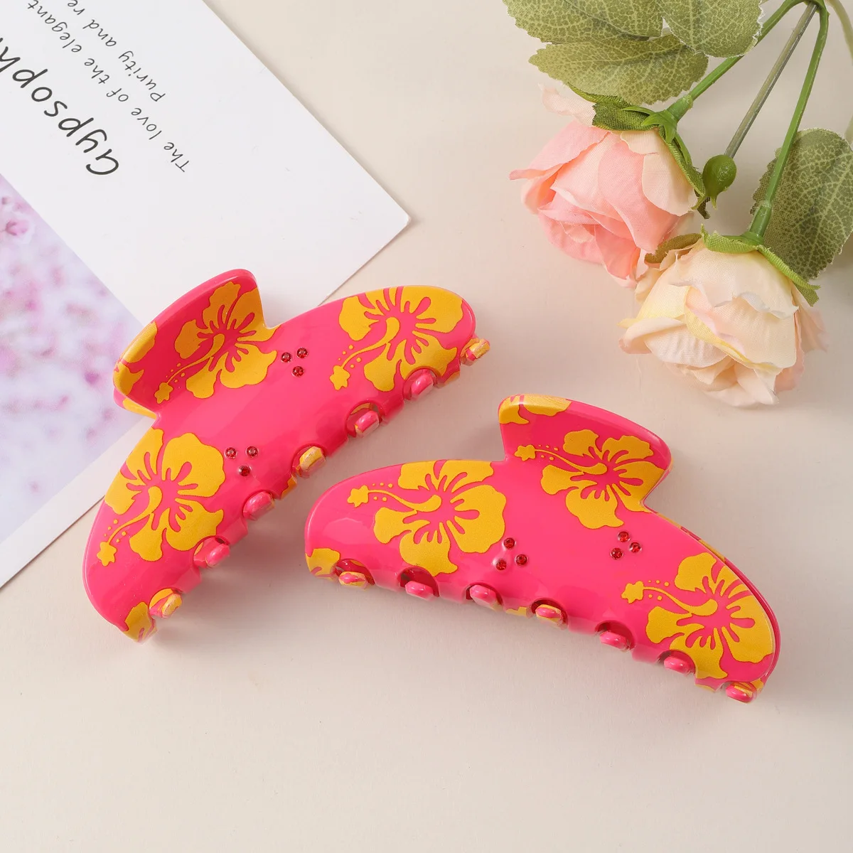 

NEW Retro Hibiscus Flowers Print Hair Claw Sweet Elegant Acrylic Claw Clips Trendy Hair Clips Hair Accessories for Women Girls