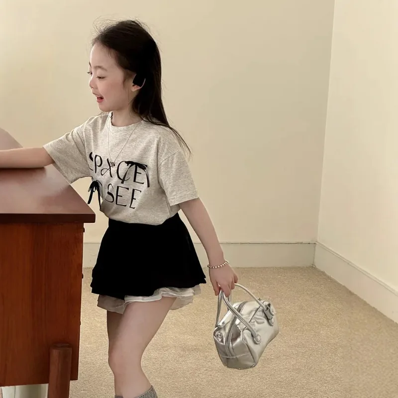 

set Princess 2025 Korean three-dimensional bow short sleeved T-shirt girls summer letter printed loose T-shirt for baby girls