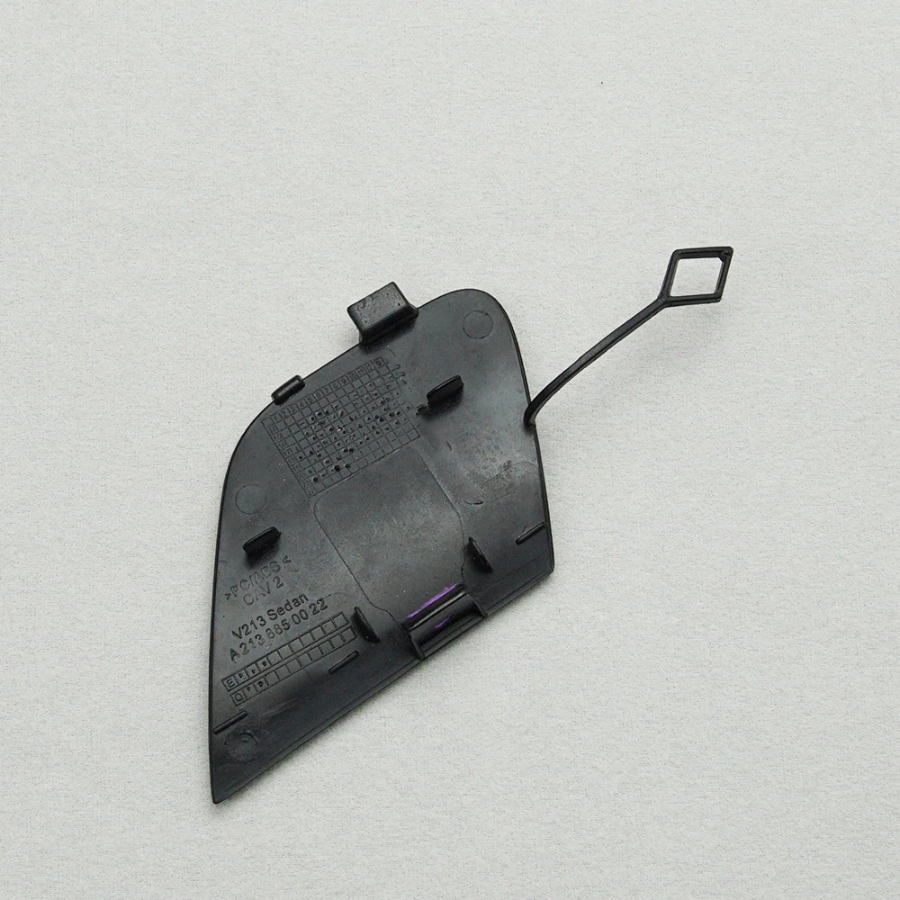 A2138850022 Front Bumper Tow Hook Eye Tow Trailer Cover Towing Eye  For Mercedes Benz W213 E CLASS E200L E300L E320L 2138850022