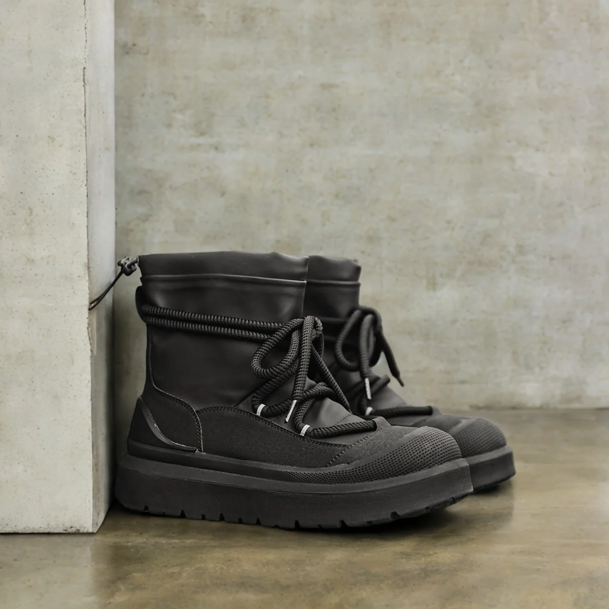 

Men's Casual Boots PU Leather Women High Top Lace-Up Boots Black Streetwear Luxury Designer Sneakers For Autumn shoe