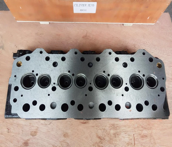 High quality engine parts 4D36 Cylinder Head For Canter ME997799custom