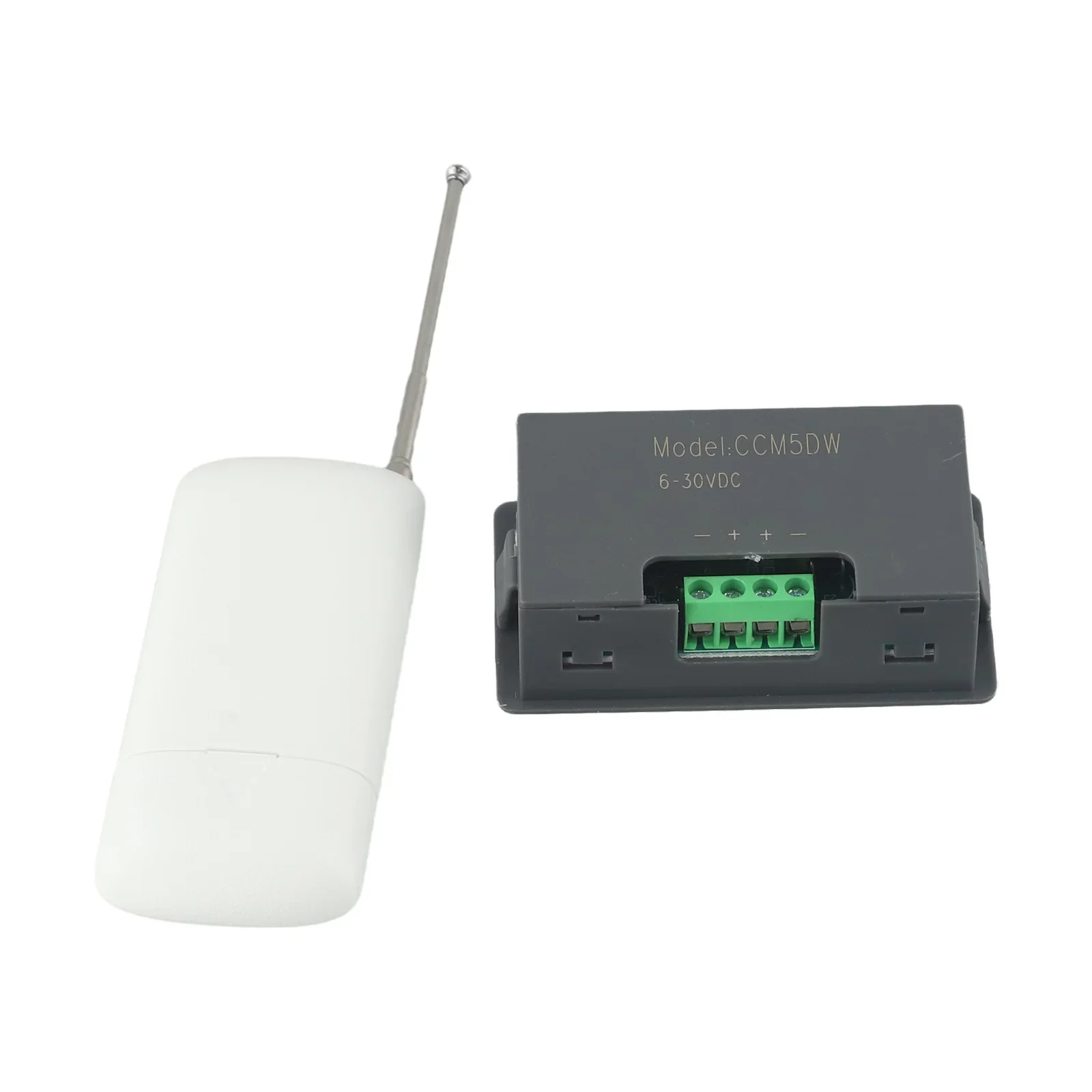 Controller Size 3.56 X 1.57 X 0.59 Remote Speed Control 5A Current 12V 24V Controller Wide Voltage Range 5A Current Handling