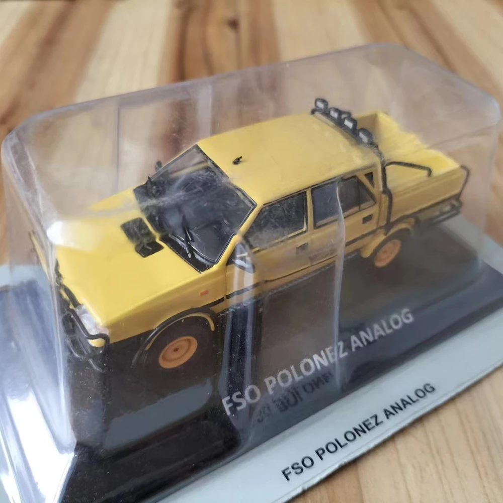 Die-cast 1:43 scale FSO POLONEZ ANALOG pickup truck simulation alloy static car model home collection decorative metal jewelry