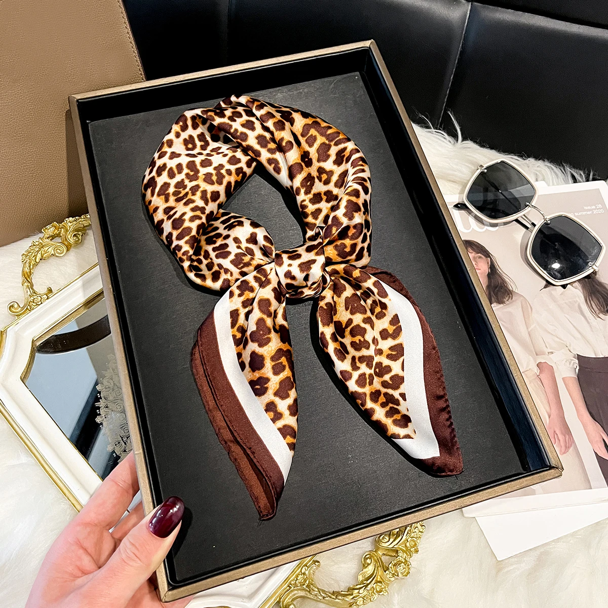 New Fashion 70X70cm Women's Scarf Silk Leopard Print Scarf Square Shawl Decorative Headband Neck Luxury Design Bandana 2026