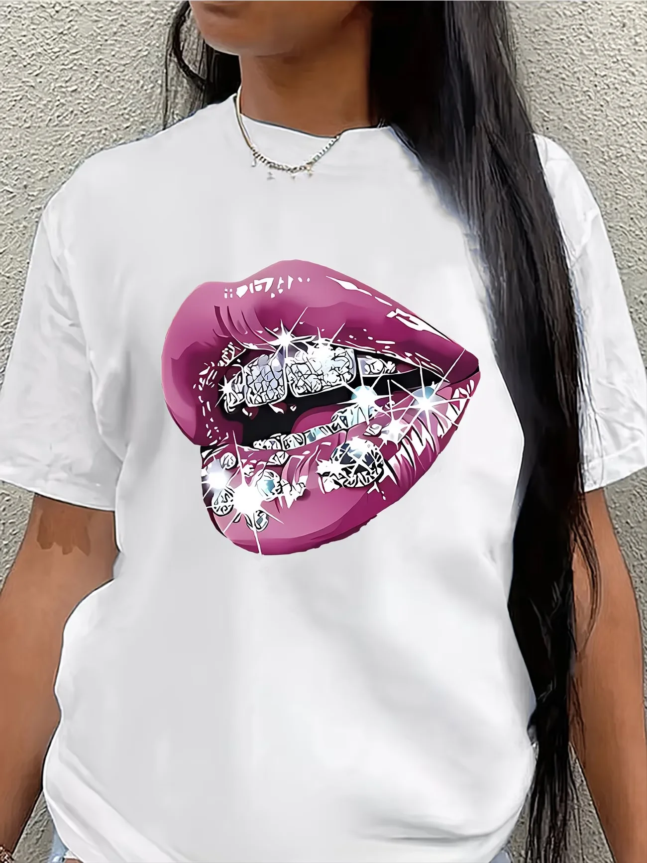 Women Sexy Lips Graphic T-Shirt Summer Fashion Short Sleeve O-Neck Loose Tops Female Casual Streetwear All-match Tee Shirt
