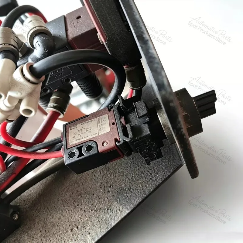 Pneumatic Valve Knob Control Switch for Tire Changer Machine Suitable for A50 A500 Tyre Disassembler Spare Parts